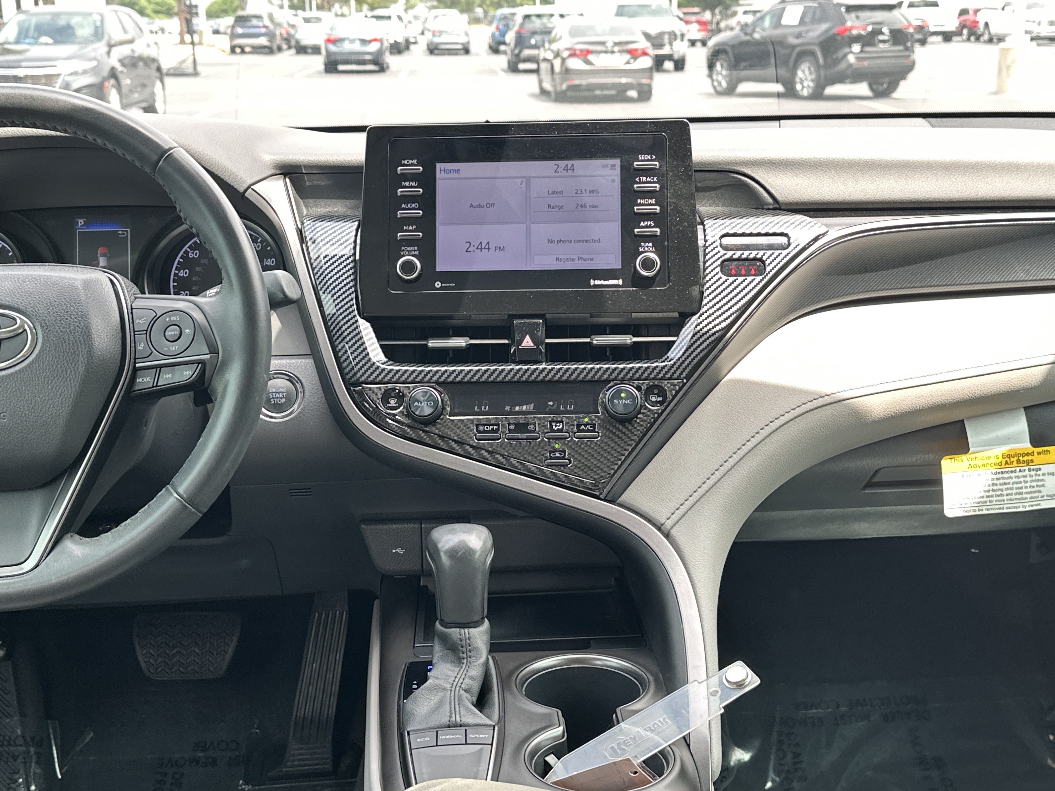 Certified 2022 Toyota Camry SE FWD image 30