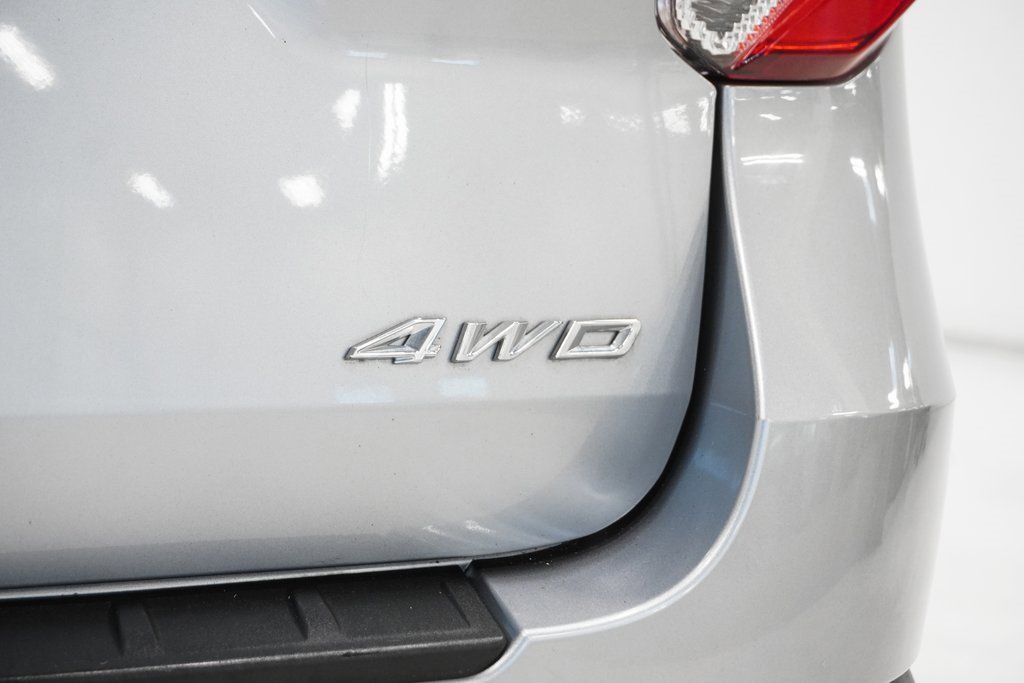 Used 2022 Ford Explorer XLT w/ Class IV Trailer Tow Package image 8