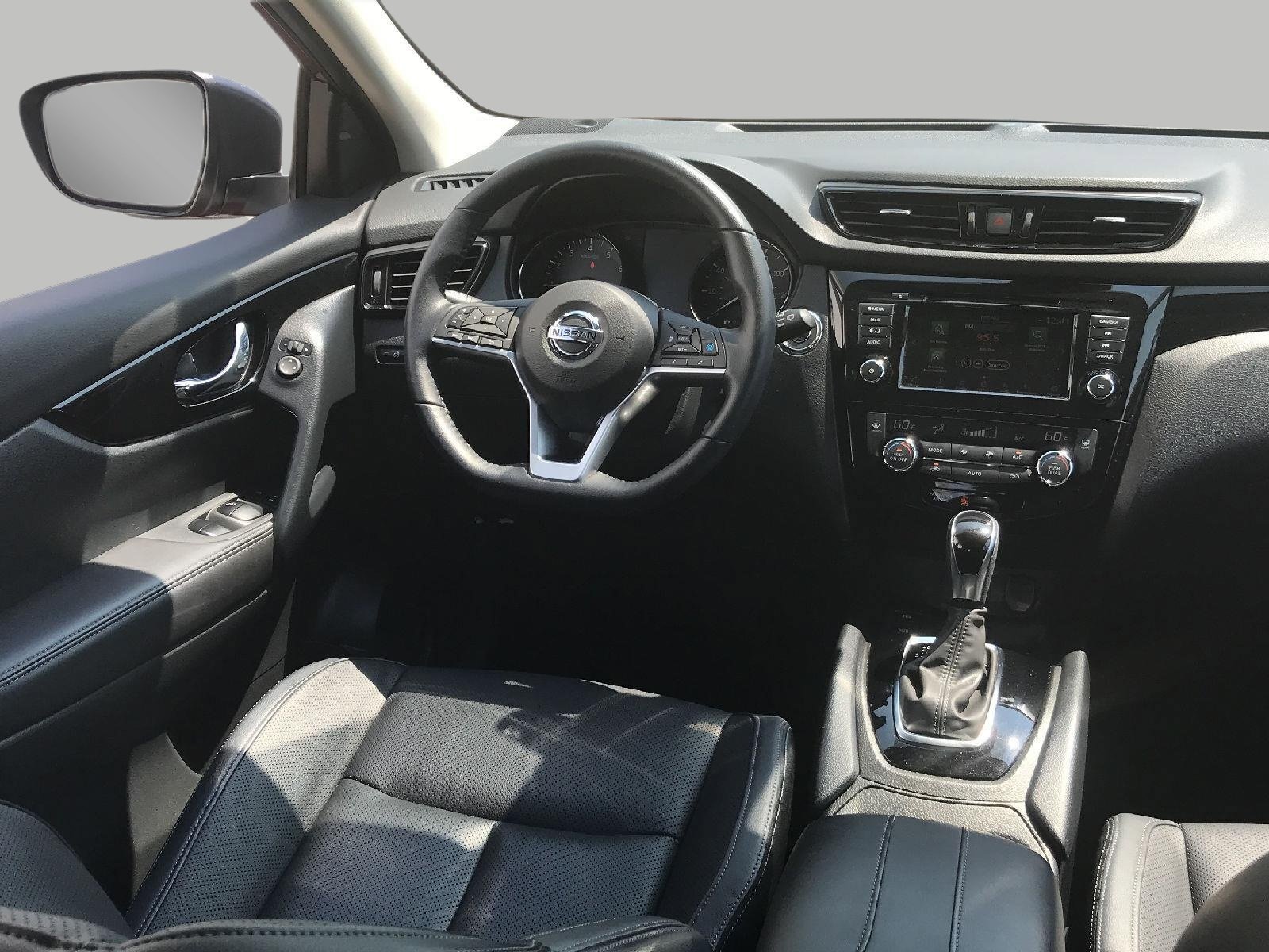 Used 2022 Nissan Rogue Sport SL AWD/4WD image 6