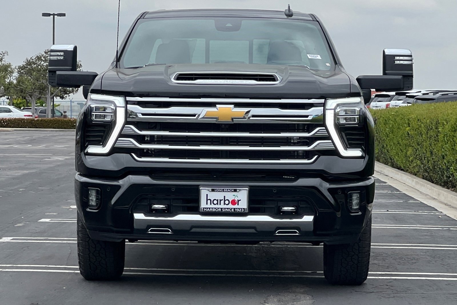 New 2025 Chevrolet Silverado 3500 High Country w/ Technology Package image 9