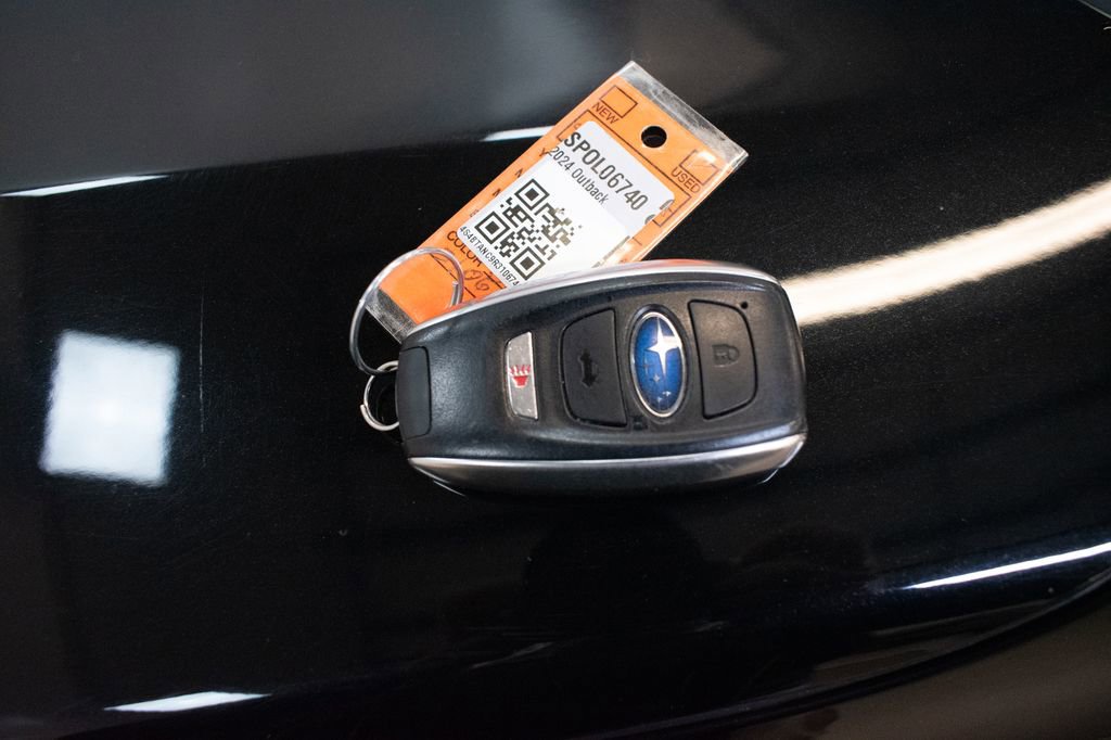Used 2024 Subaru Outback Limited AWD/4WD image 27