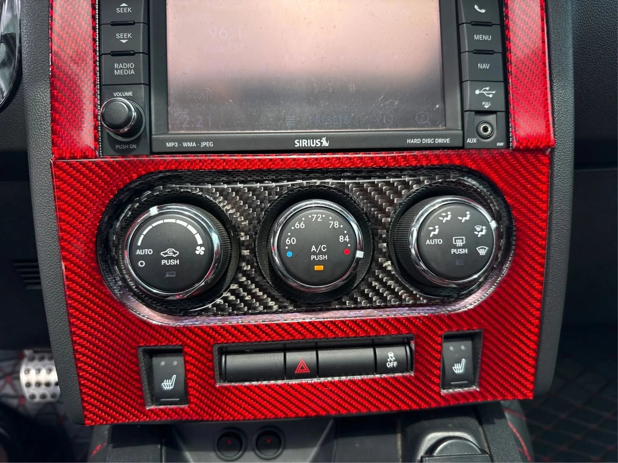 Used 2013 Dodge Challenger R/T Plus image 29