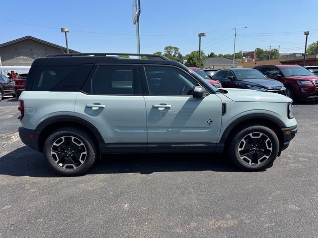 Used 2021 Ford Bronco Sport Outer Banks image 2