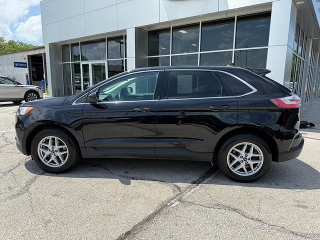 Used 2022 Ford Edge SEL w/ Convenience Package image 4