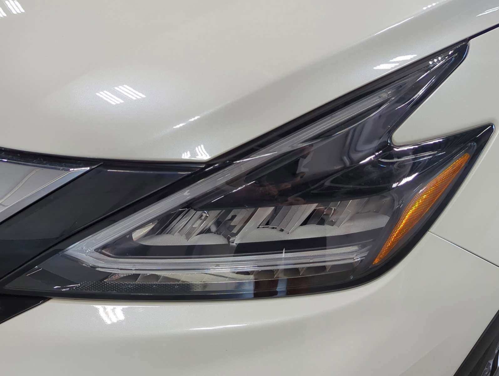 Used 2024 Nissan Murano SV image 16