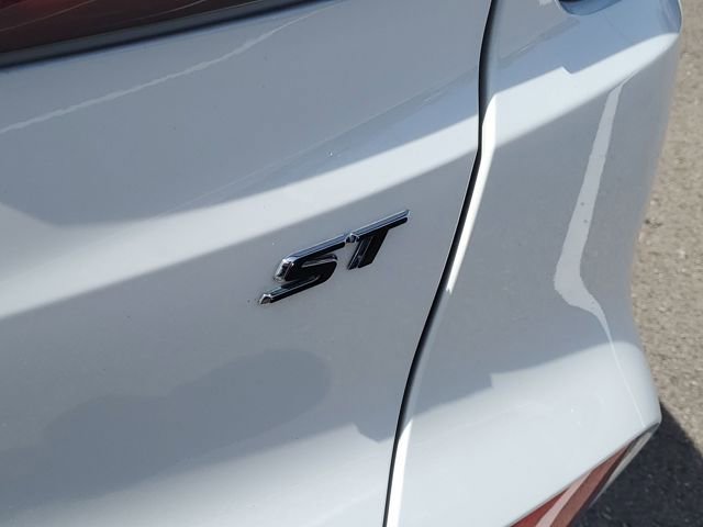 Certified 2024 Buick Envista Sport Touring w/ Convenience I Package FWD image 39