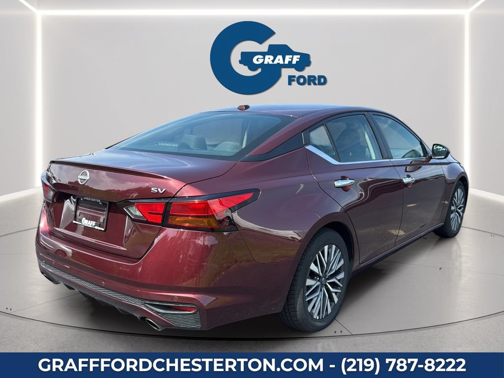 Used 2024 Nissan Altima 2.5 SV w/ SV Premium Package FWD image 7