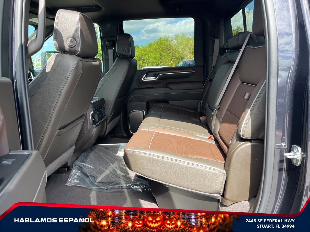 New 2026 GMC Sierra 3500 Denali w/ Denali Reserve Package AWD/4WD image 9