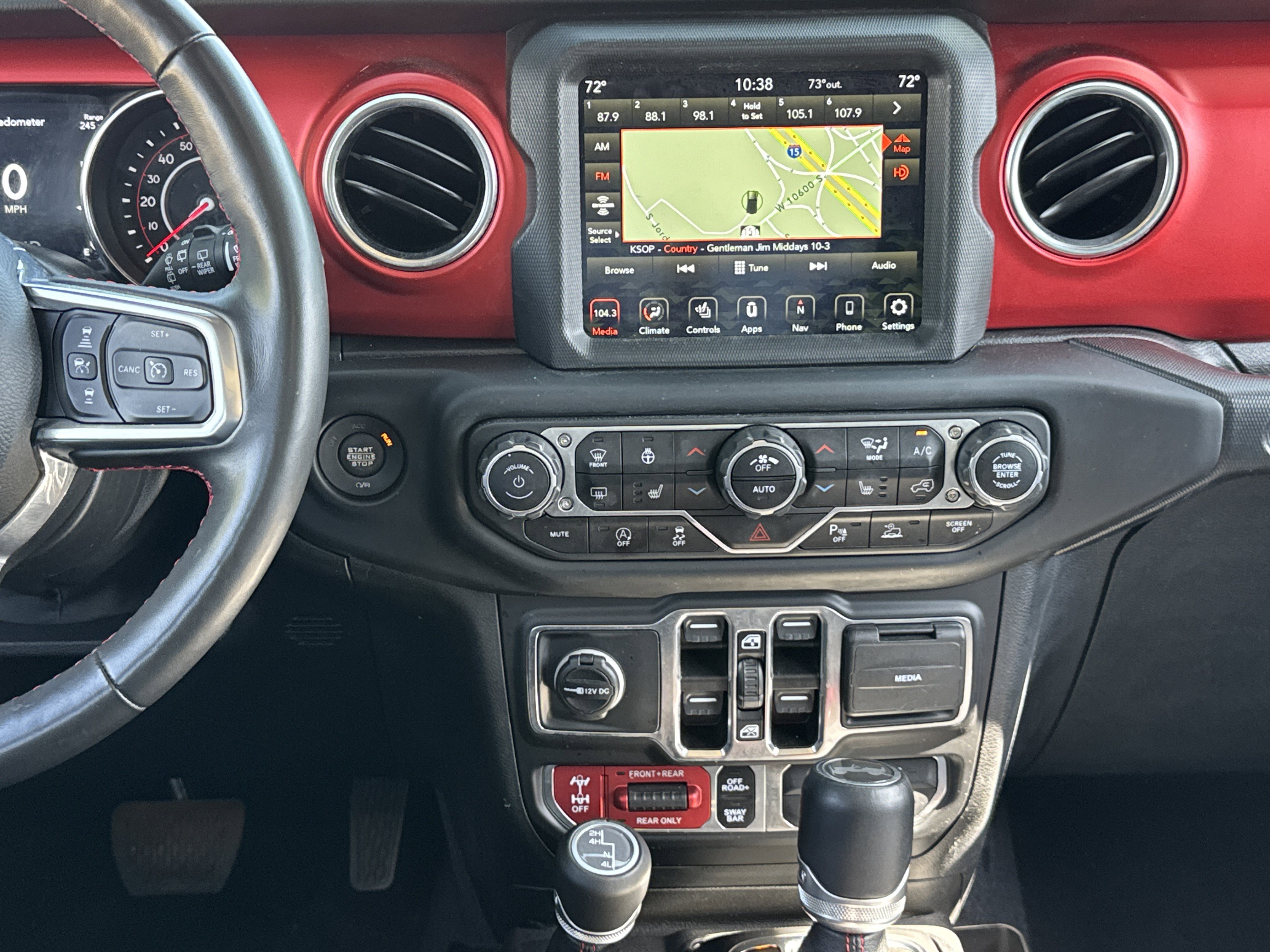 Used 2021 Jeep Wrangler Unlimited Rubicon AWD/4WD image 17