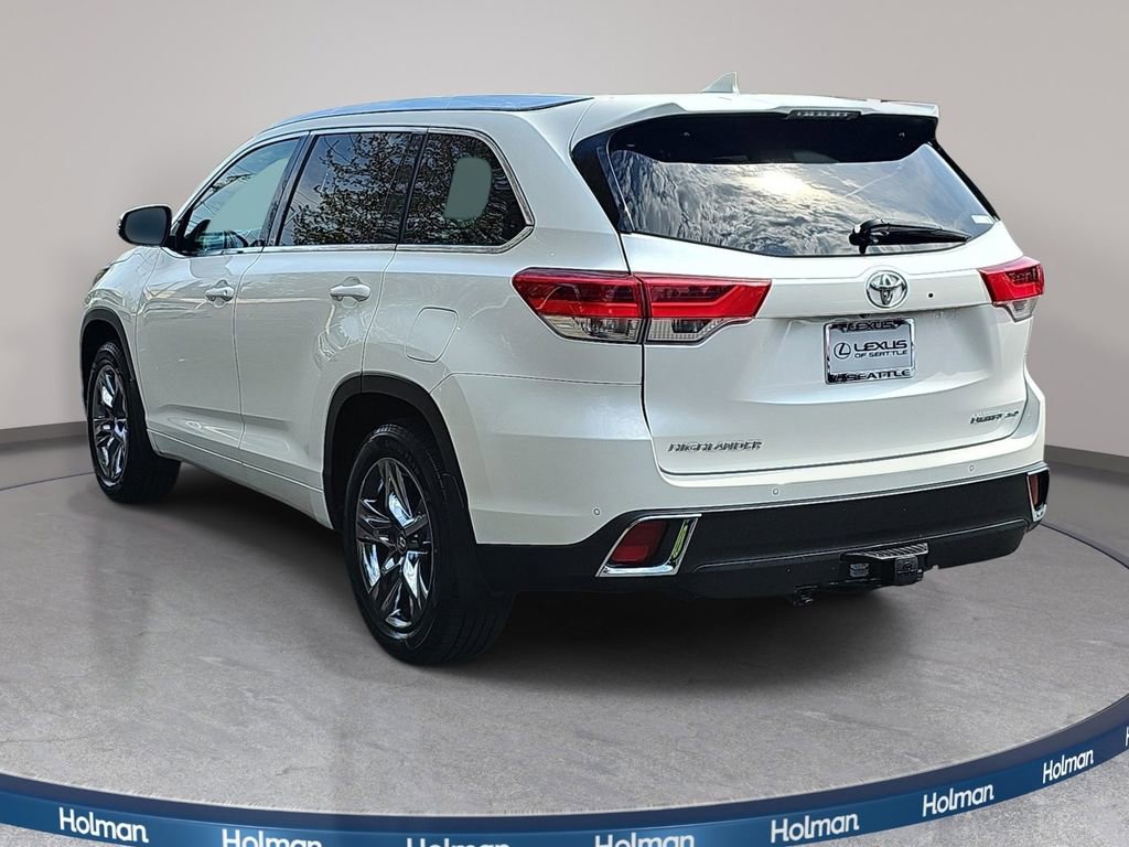 Used 2018 Toyota Highlander Limited Platinum AWD/4WD image 8