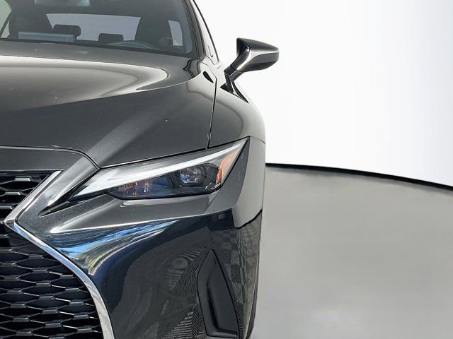 Used 2022 Lexus IS 300 300 image 9
