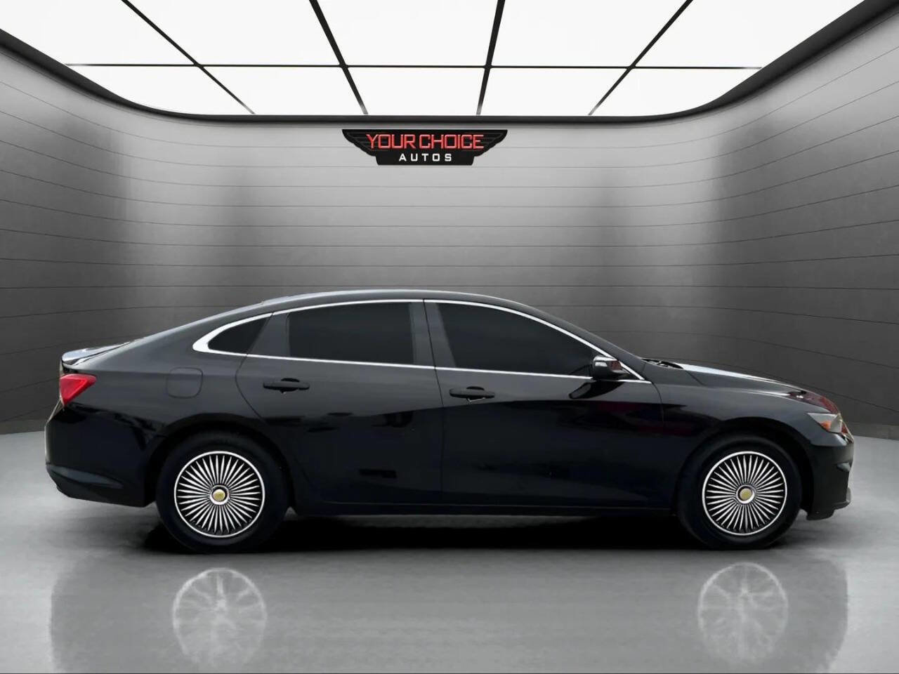 Used 2017 Chevrolet Malibu LT w/ LPO, Convenience Package 2 image 6