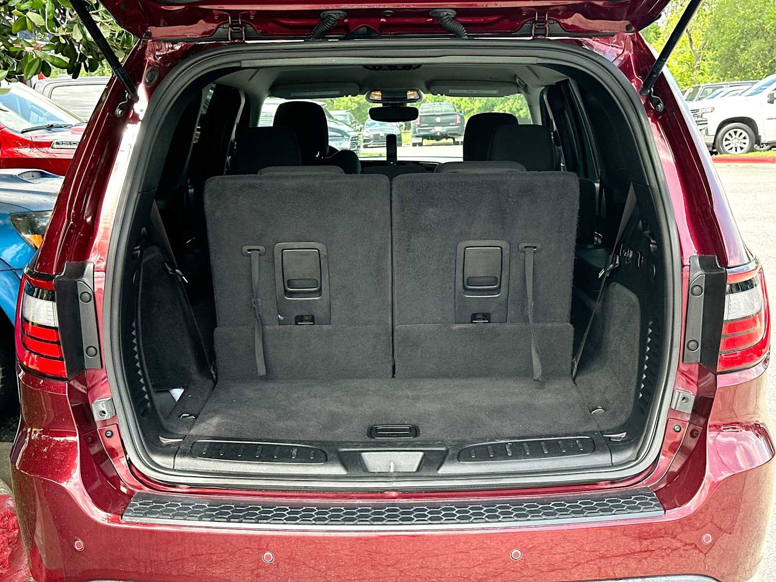 Used 2022 Dodge Durango SXT image 28