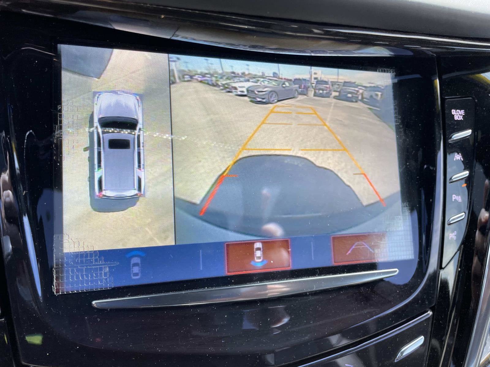Used 2018 Cadillac Escalade Platinum RWD image 19