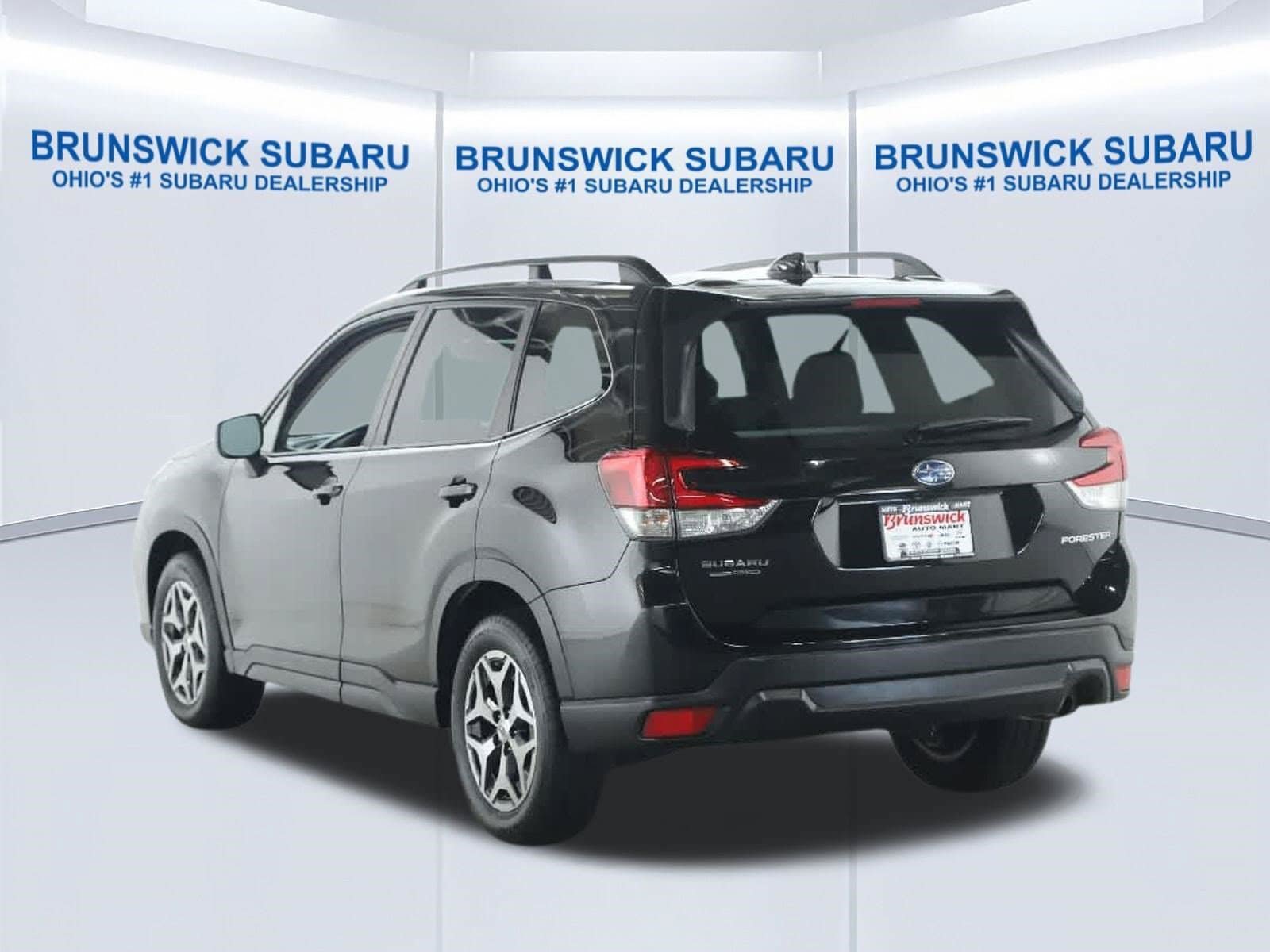 Certified 2021 Subaru Forester Premium AWD/4WD image 42