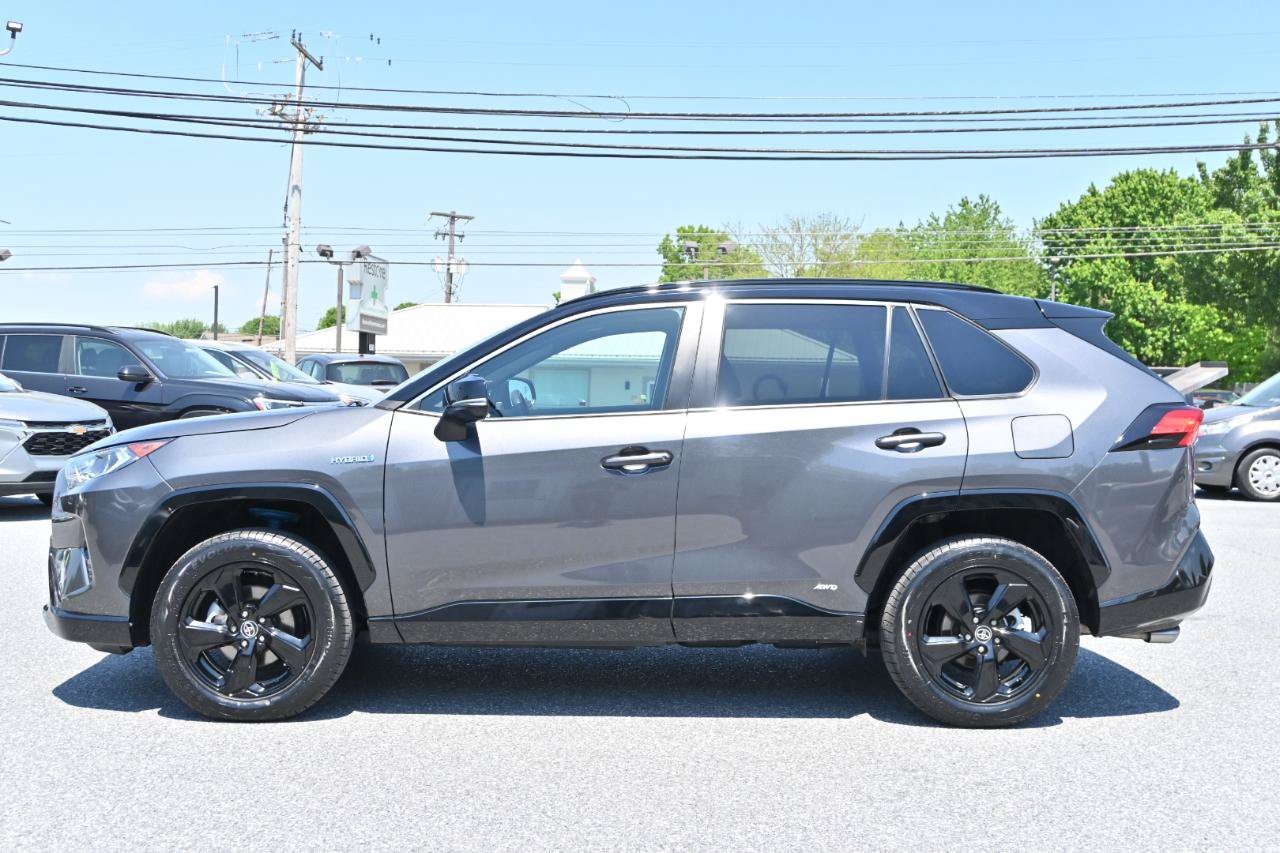 Used 2021 Toyota RAV4 XSE AWD/4WD image 6