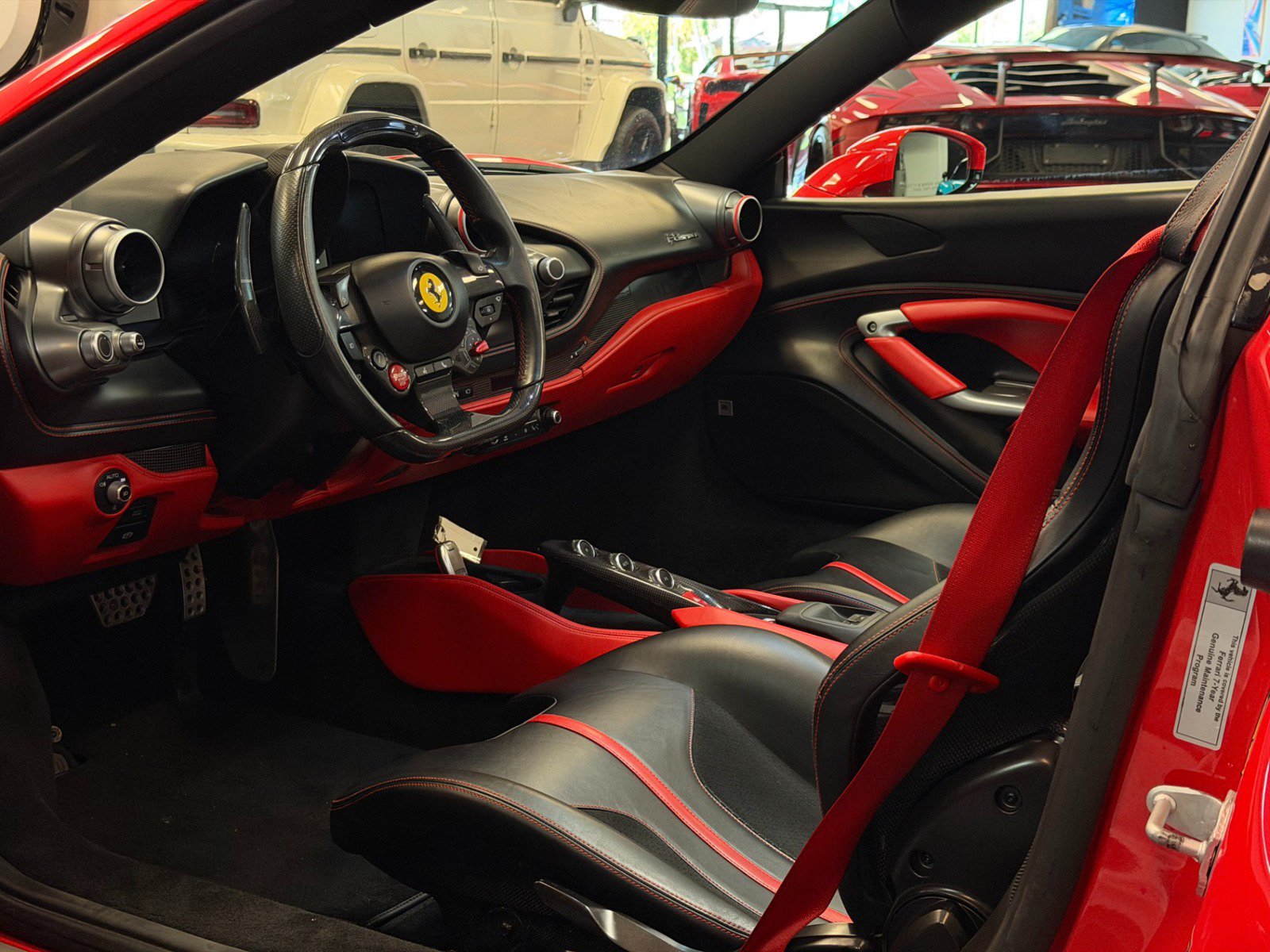 Used 2021 Ferrari F8 Tributo RWD image 18