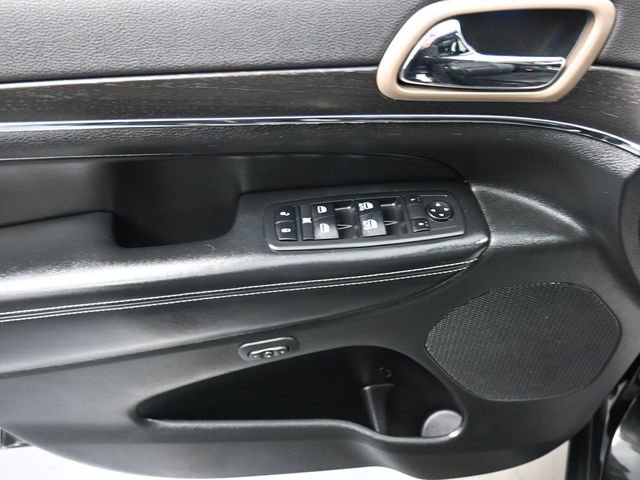 Used 2015 Jeep Grand Cherokee Limited image 13