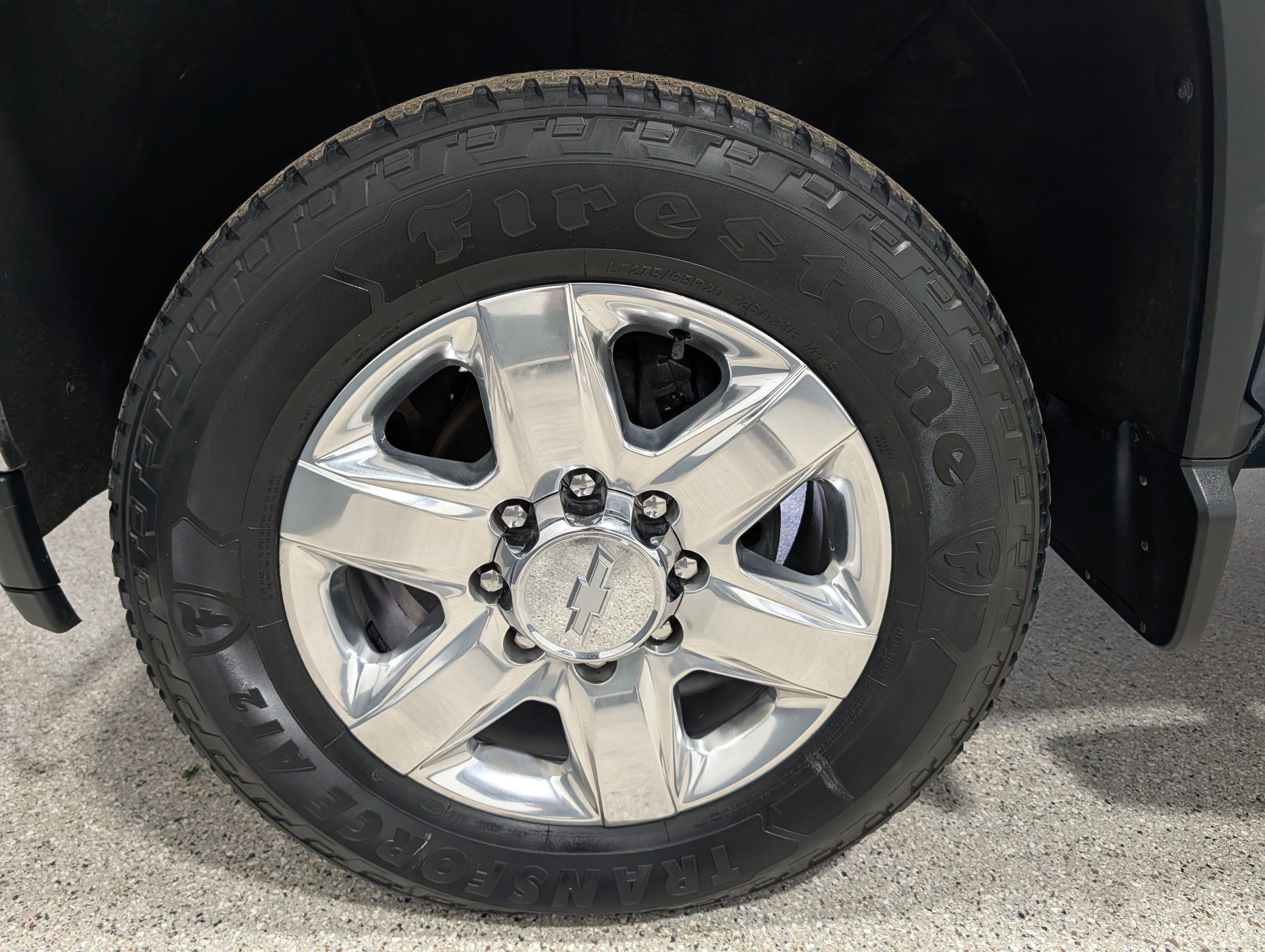 Used 2020 Chevrolet Silverado 2500 LTZ w/ LTZ Premium Package AWD/4WD image 12
