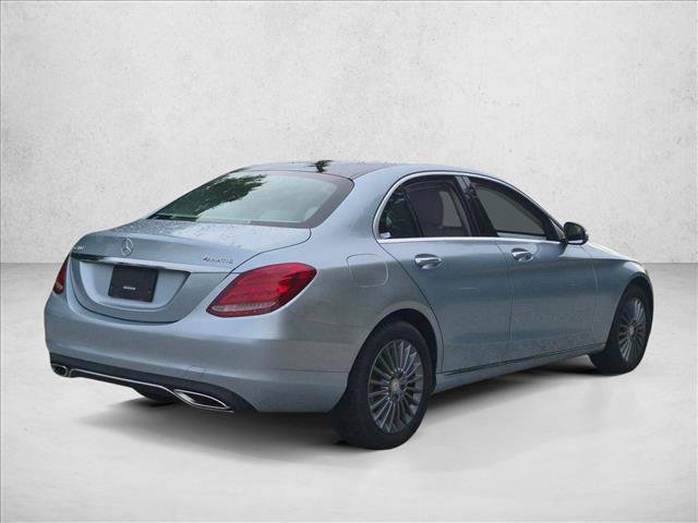 Used 2015 Mercedes-Benz C 300 4MATIC Sedan image 5