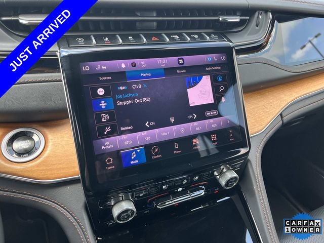 Certified 2025 Jeep Grand Cherokee L Summit AWD/4WD image 37