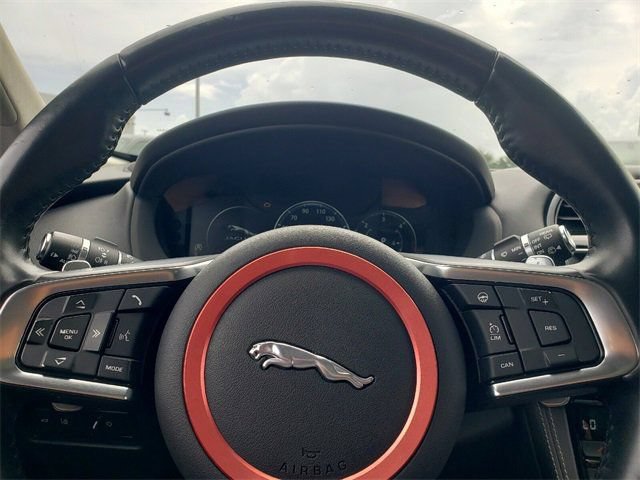 Used 2018 Jaguar F-PACE R-Sport AWD/4WD image 31