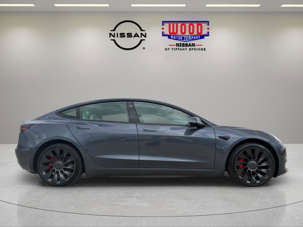 Used 2023 Tesla Model 3 Performance image 2