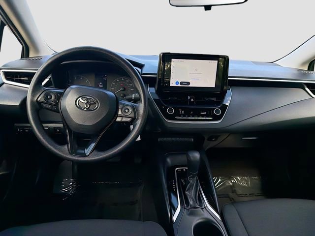Used 2025 Toyota Corolla LE image 21