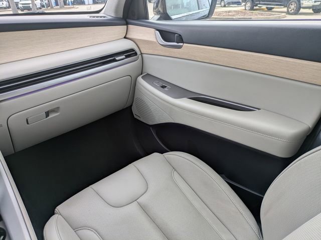 Used 2024 Hyundai Palisade Limited image 20