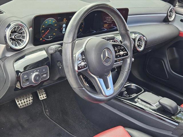 Certified 2022 Mercedes-Benz CLA 250 image 9