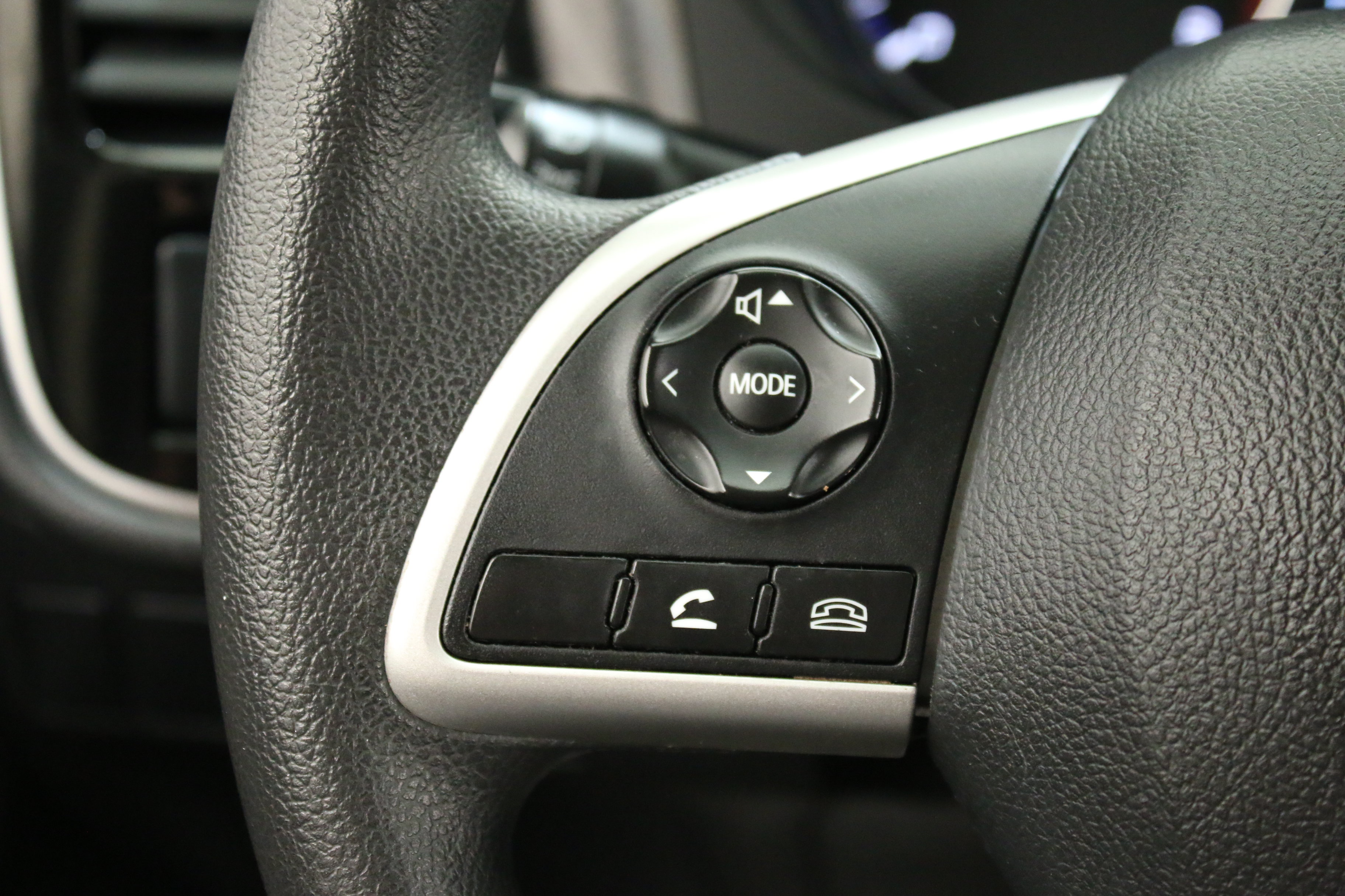 Used 2020 Mitsubishi Outlander ES AWD/4WD image 13