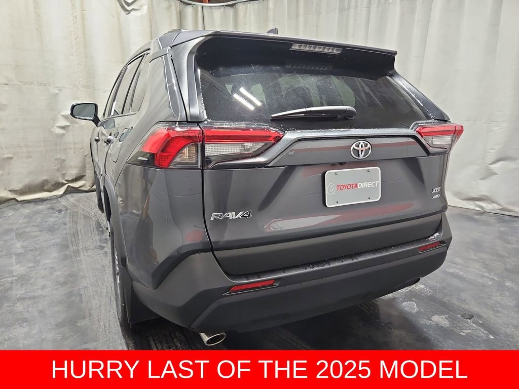 New 2025 Toyota RAV4 XLE image 5