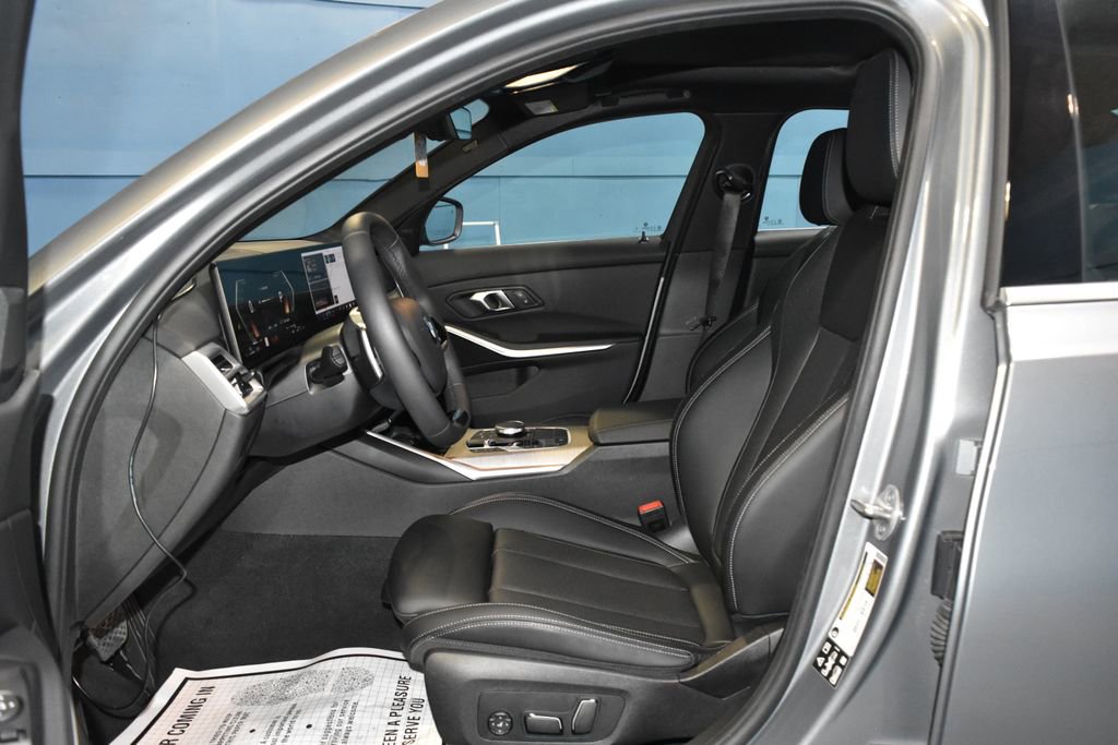 Certified 2025 BMW 330i xDrive Sedan w/ Premium Package image 8