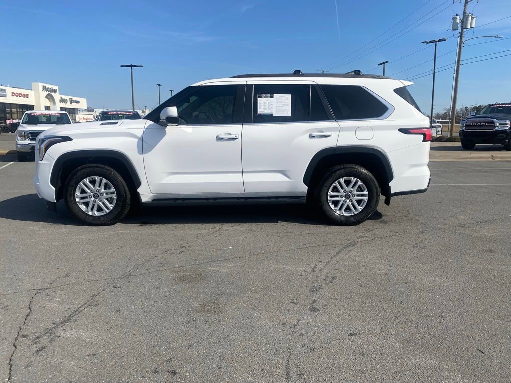 Used 2024 Toyota Sequoia SR5 w/ SR5 Premium Package image 4