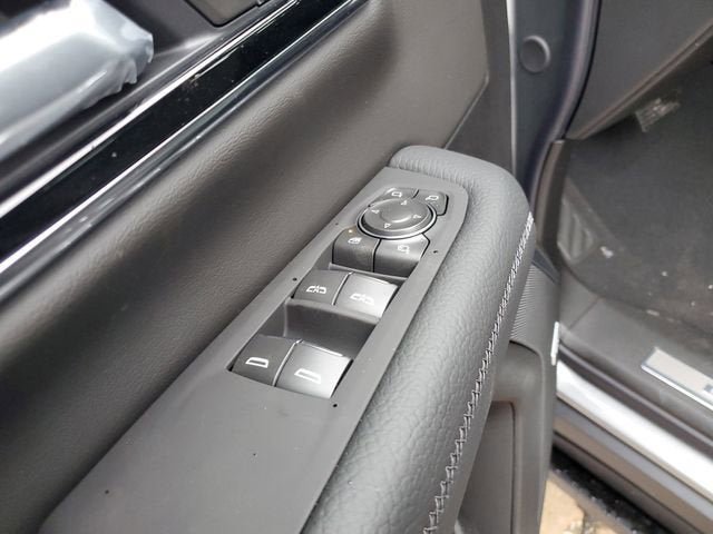 New 2026 GMC Yukon XL Denali w/ Sun & Power Step Package image 18