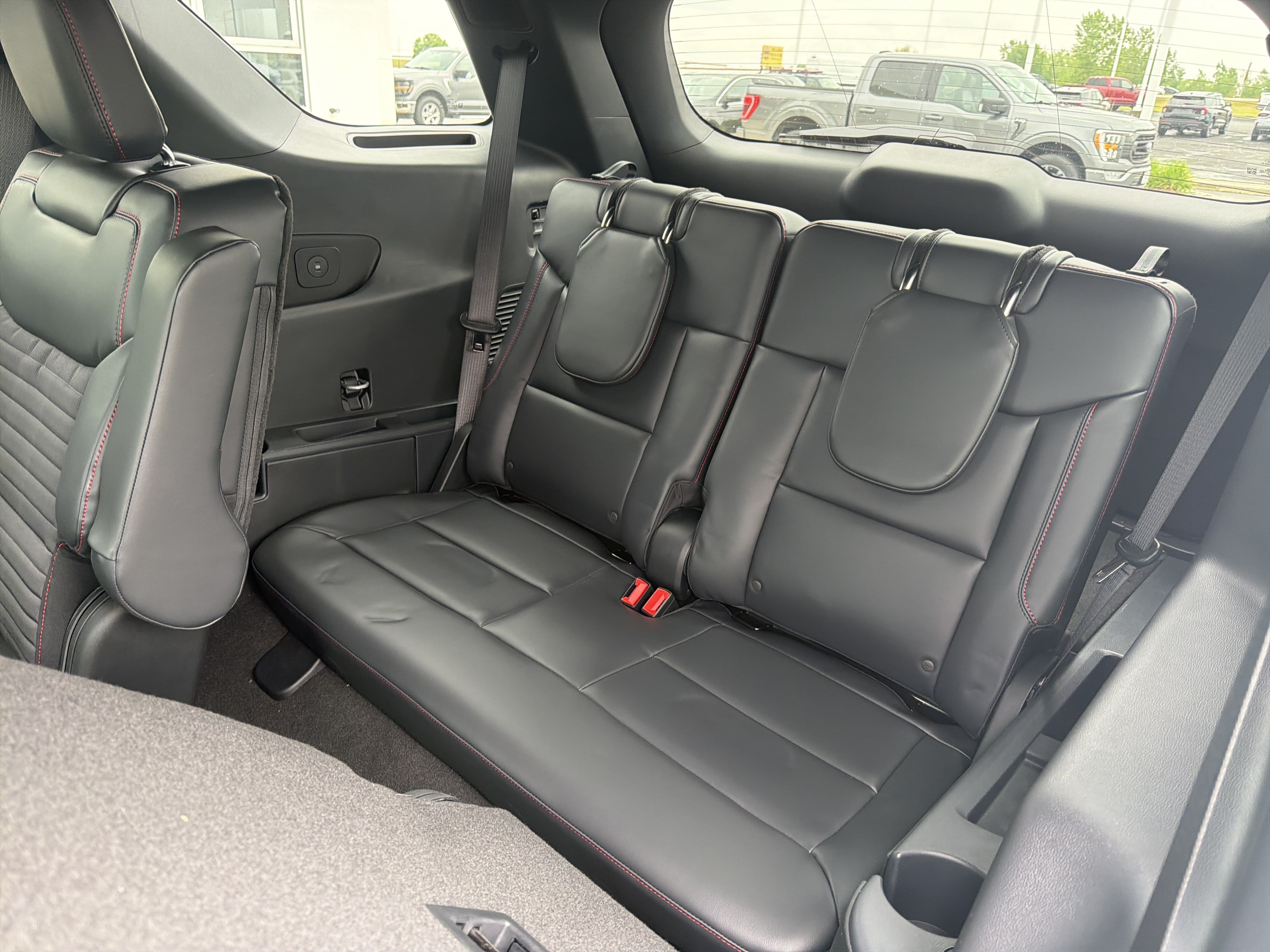 Used 2026 Ford Explorer ST-Line AWD/4WD image 30