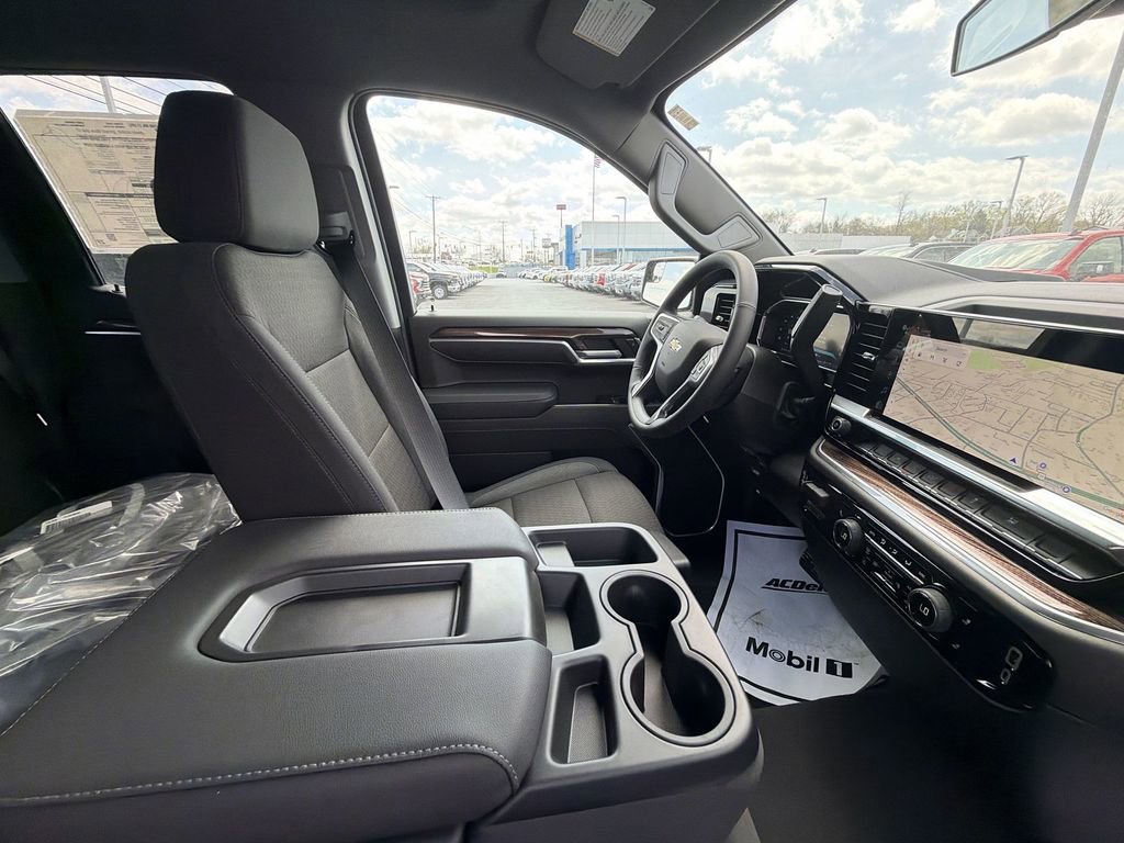 New 2026 Chevrolet Silverado 1500 LT image 15