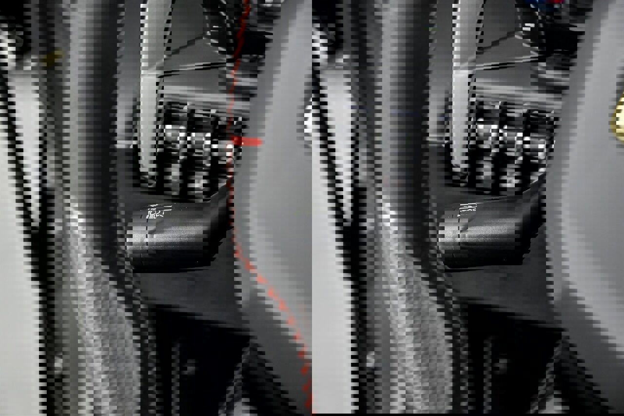 Used 2021 Lamborghini Aventador SVJ image 37