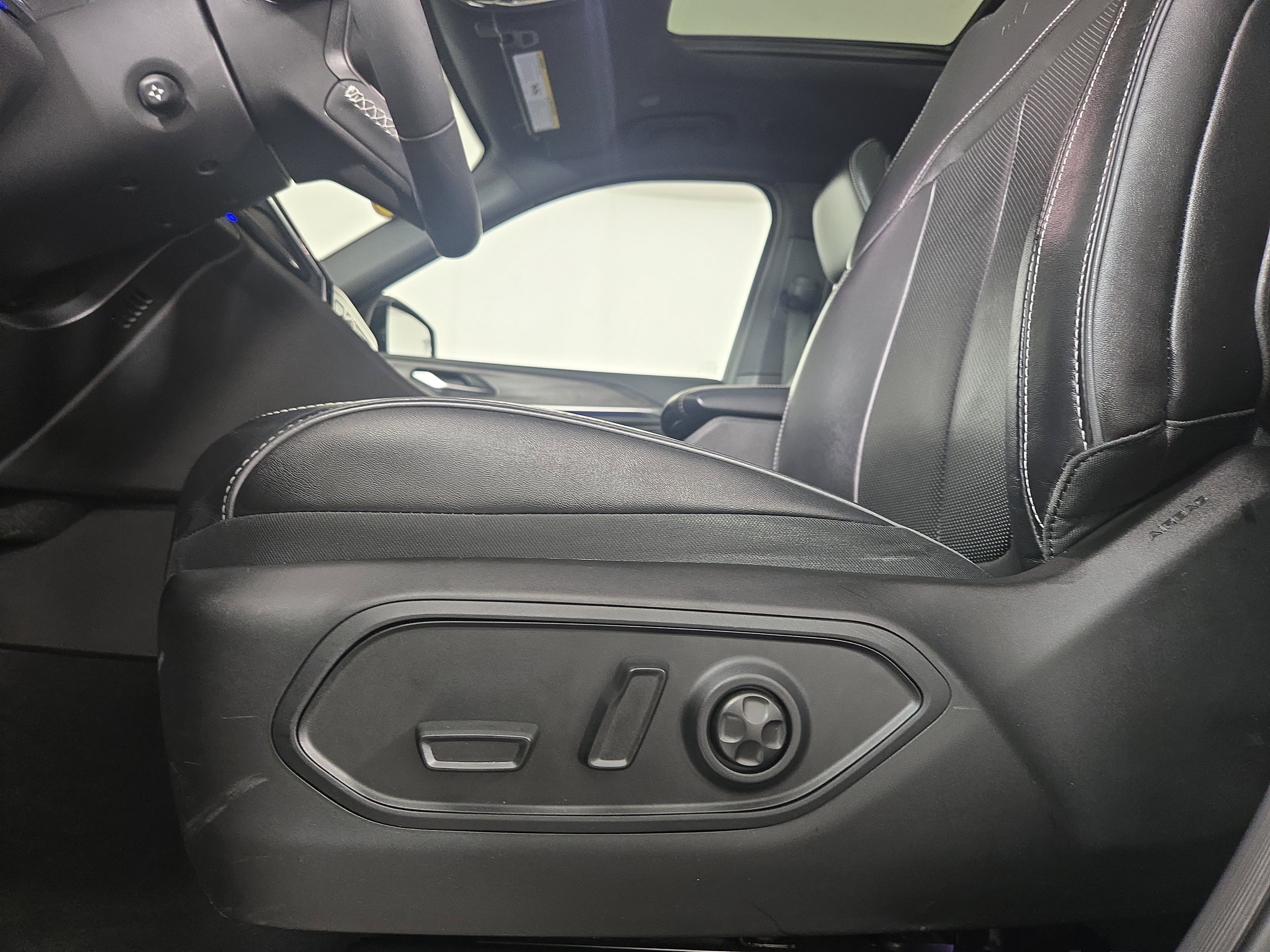 Used 2023 Jeep Grand Cherokee L Overland AWD/4WD image 33