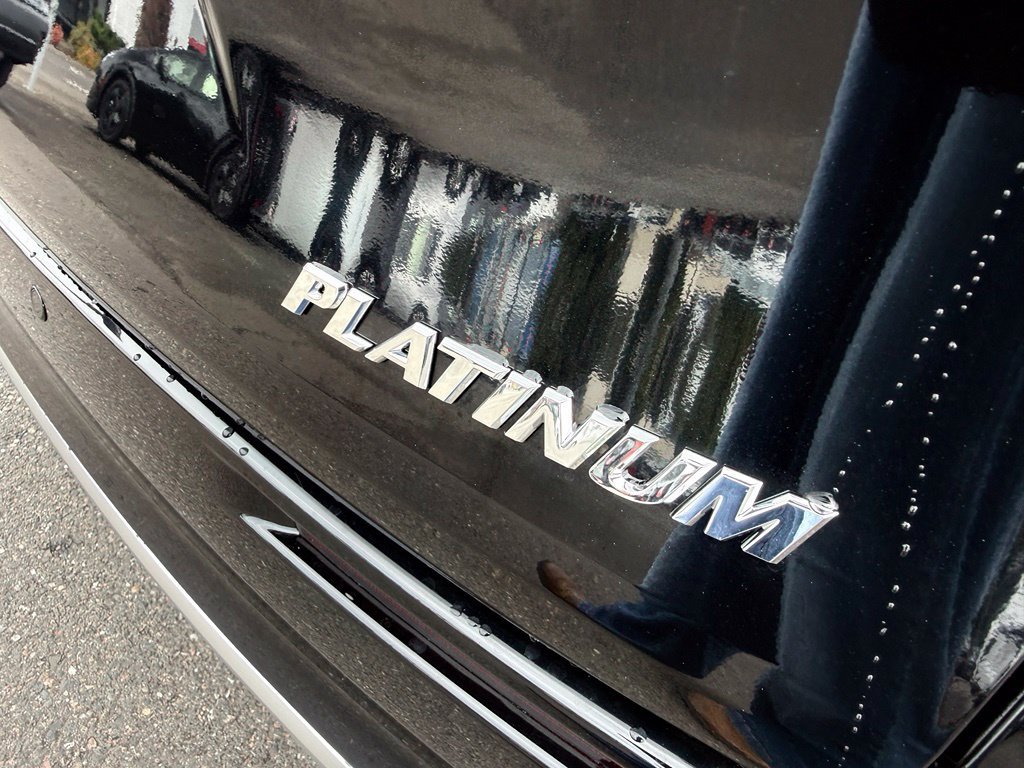 New 2026 Toyota Sienna Platinum AWD/4WD image 9