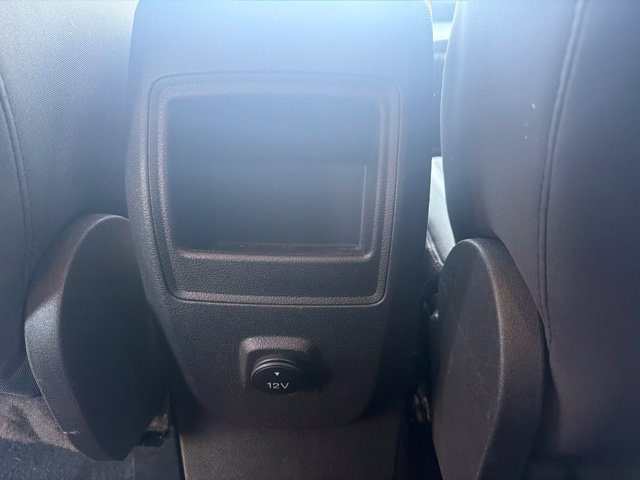Used 2015 Ford Escape SE FWD image 17
