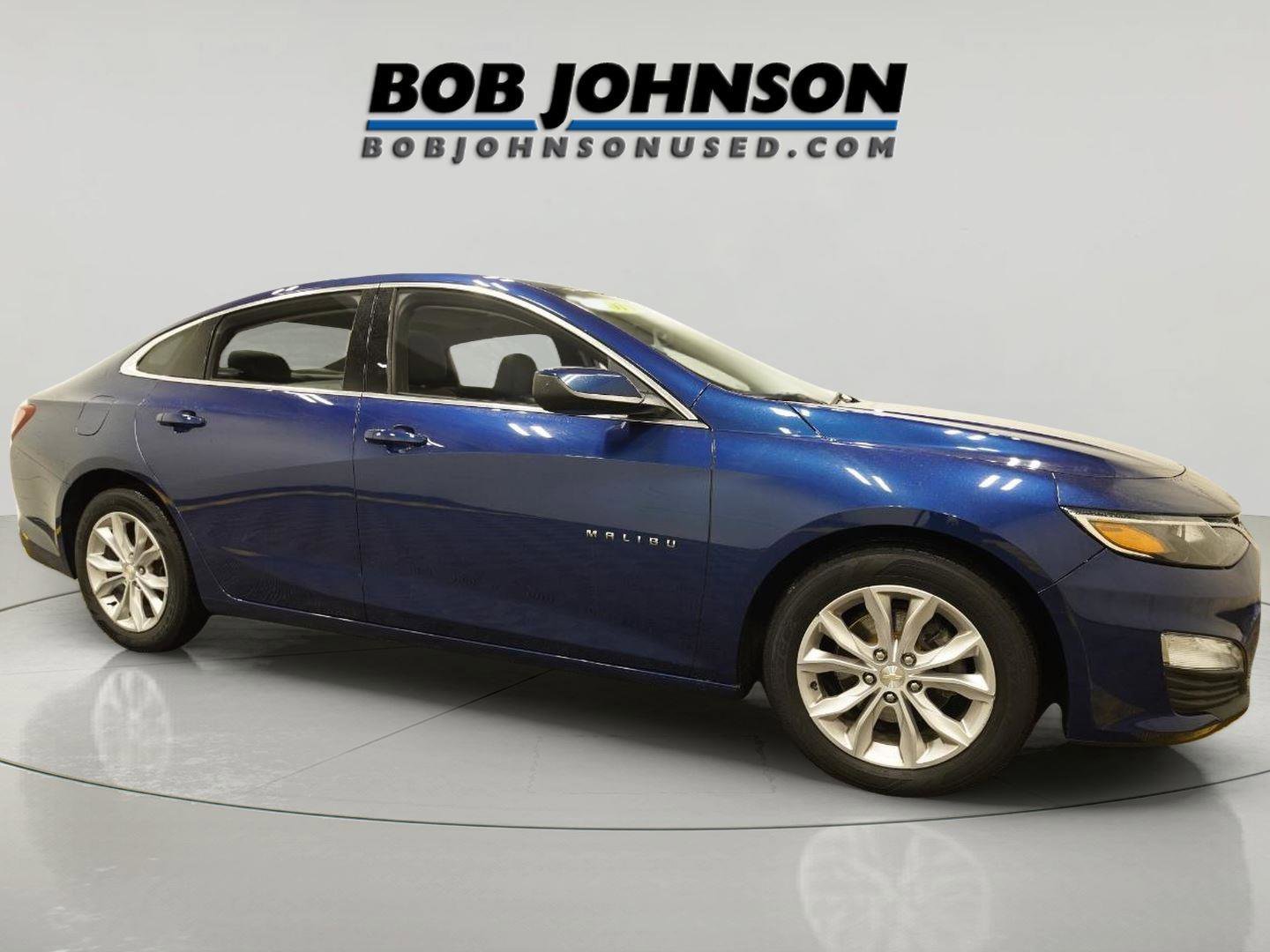 Certified 2019 Chevrolet Malibu LT w/ Leather Package image 1