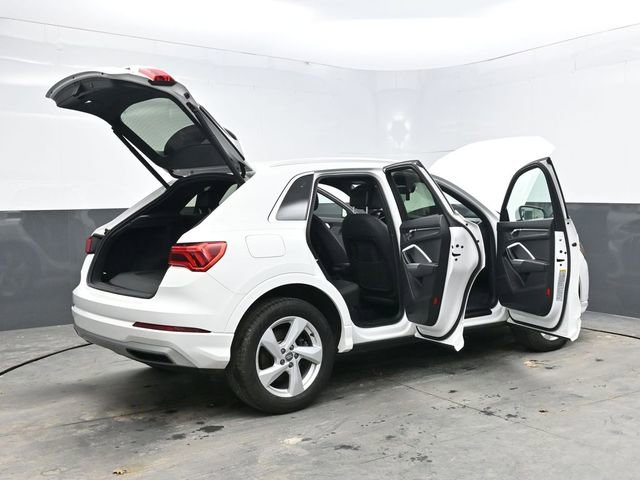 Used 2020 Audi Q3 2.0T Premium image 49