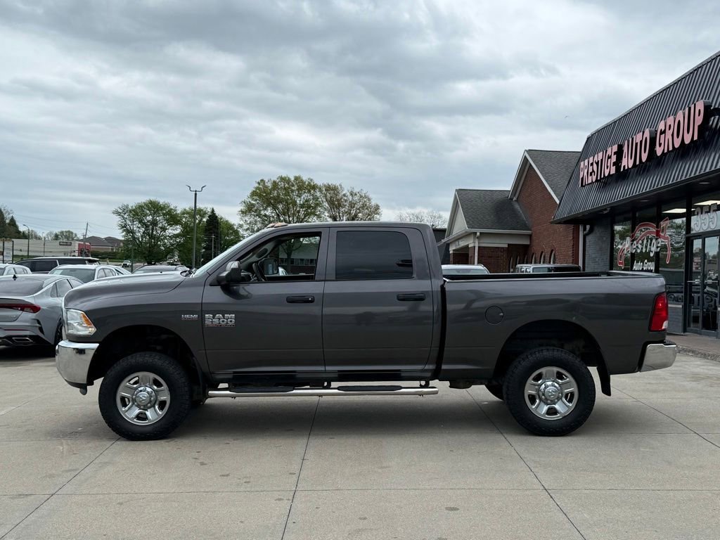 Used 2016 RAM 2500 Tradesman w/ Chrome Appearance Group AWD/4WD image 3