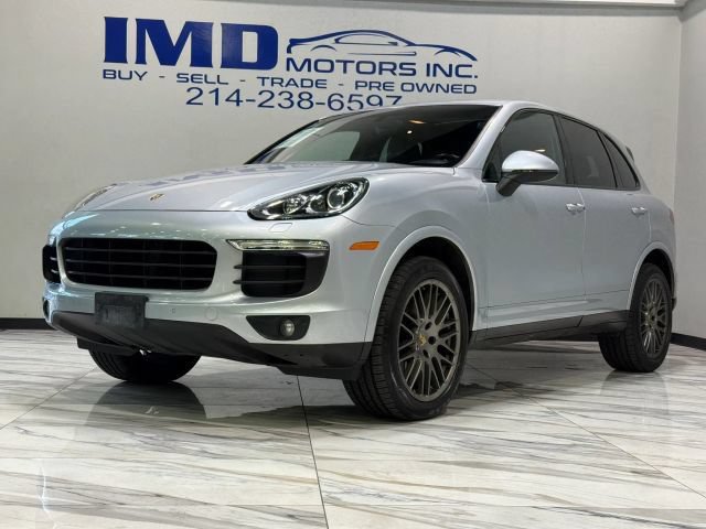 Used 2017 Porsche Cayenne Platinum Edition AWD/4WD image 2