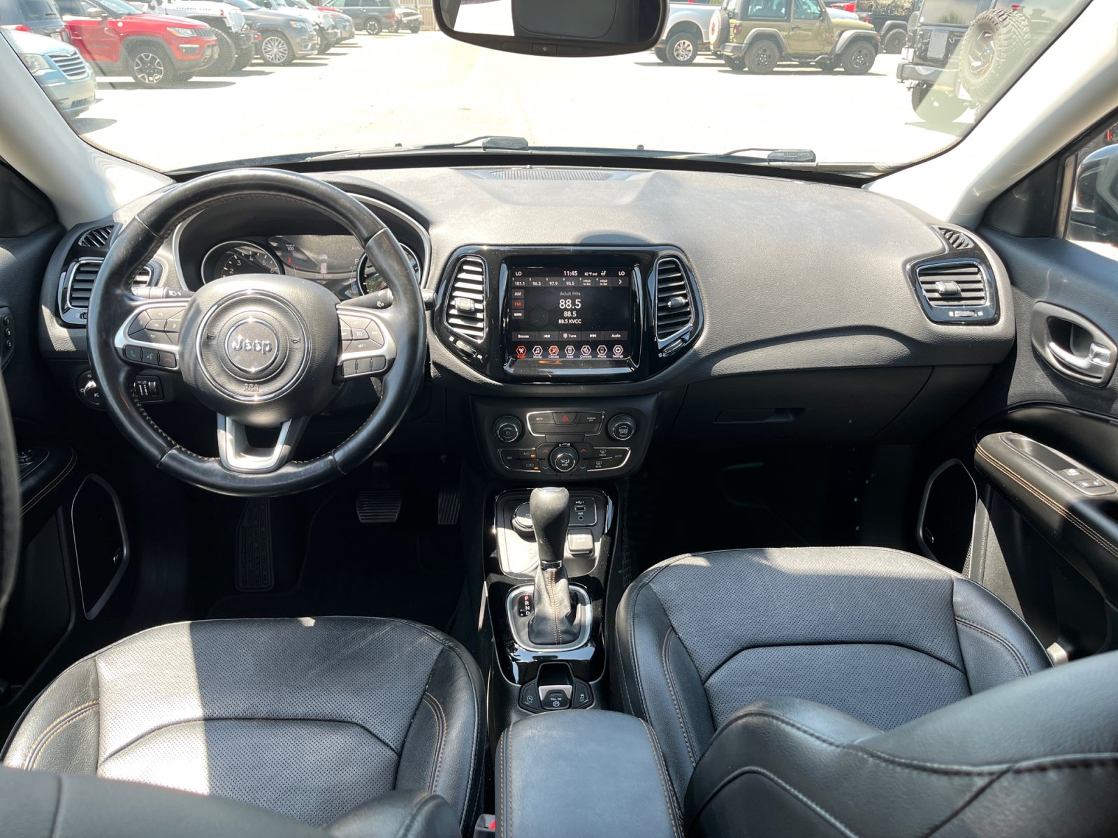 Used 2020 Jeep Compass Limited w/ Luxury Seat Group AWD/4WD image 33