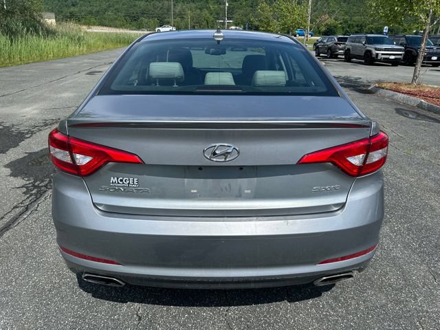 Used 2017 Hyundai Sonata Sport w/ Value Edition Package 02 FWD image 4