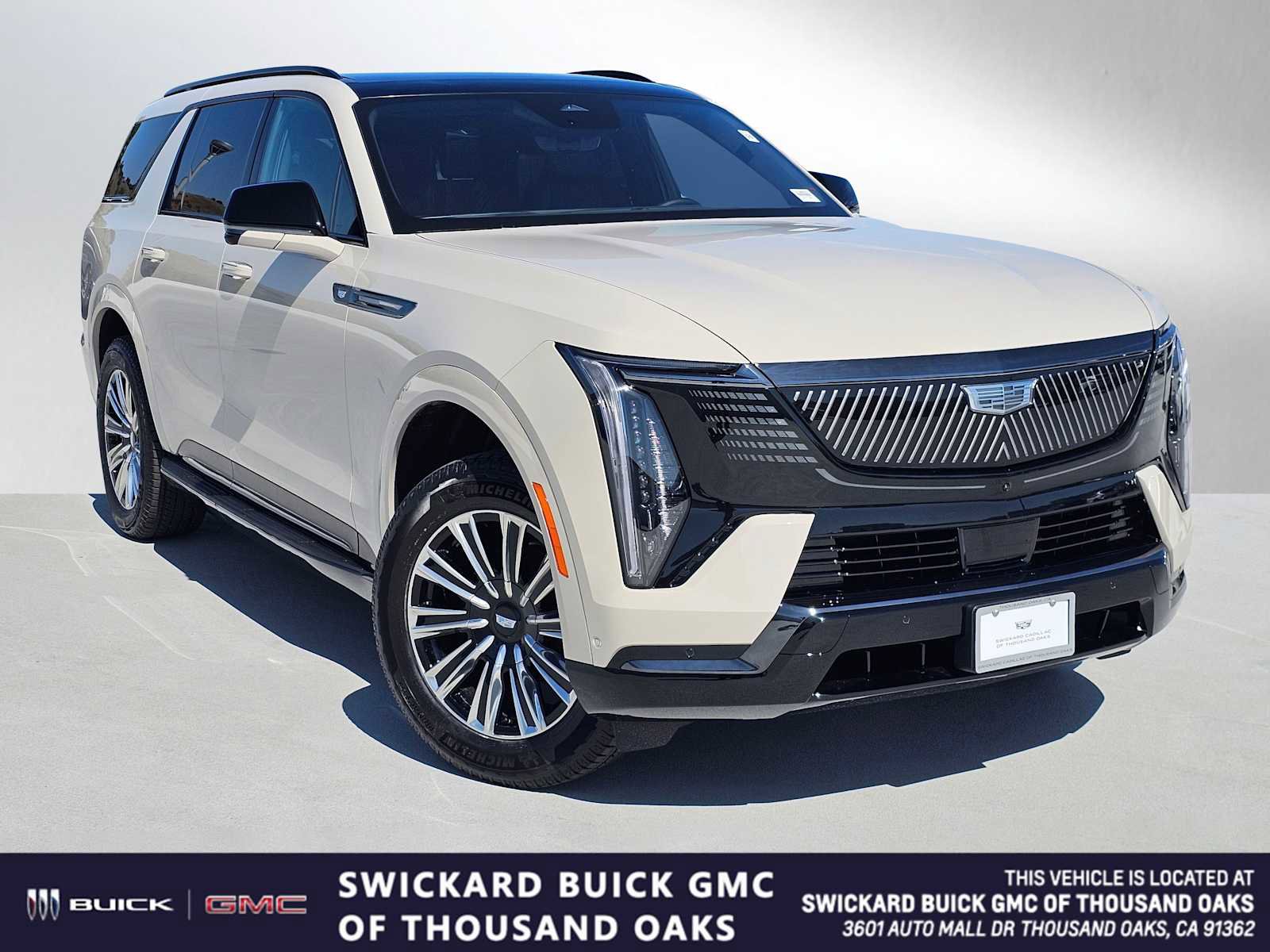 New 2026 Cadillac Escalade IQL Sport 1 w/ LPO, Floor Liner Package AWD/4WD image 1