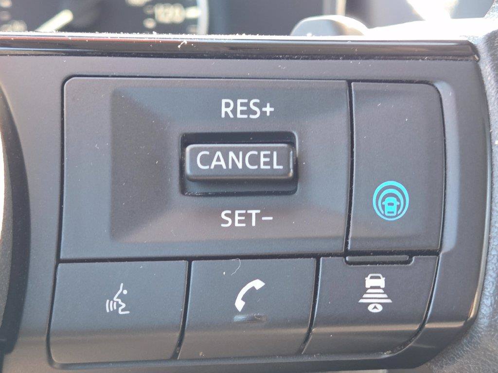 Certified 2023 Nissan Rogue SV AWD/4WD image 11