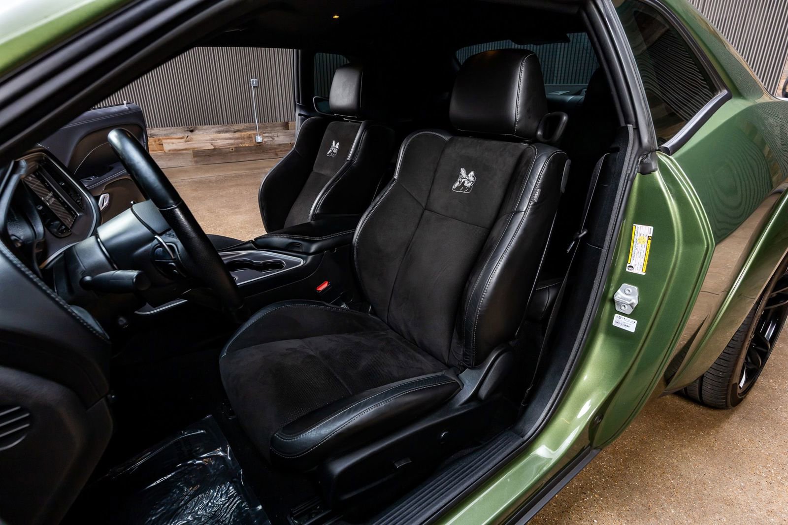 Used 2022 Dodge Challenger R/T Scat Pack RWD image 25